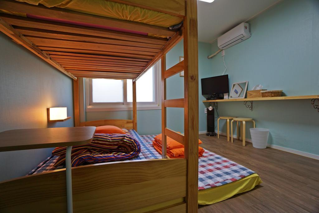 710 Guesthouse Yellow Pusan Pokój zdjęcie