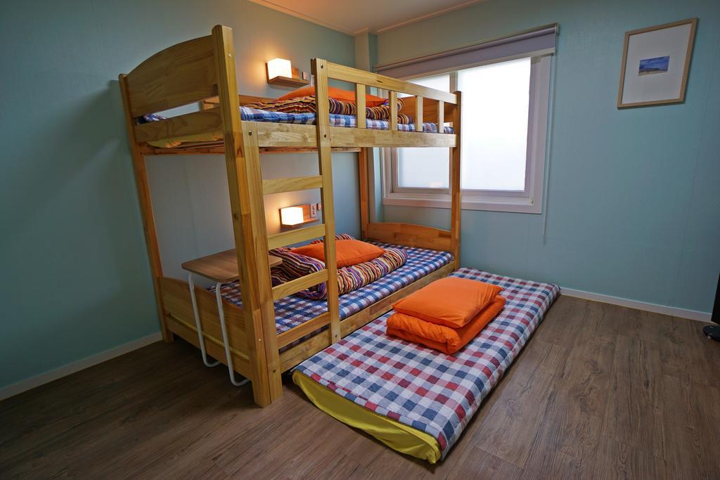 710 Guesthouse Yellow Pusan Pokój zdjęcie