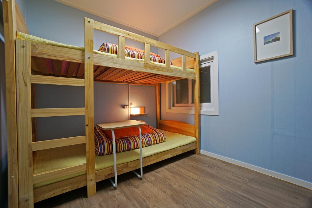 710 Guesthouse Yellow Pusan Pokój zdjęcie
